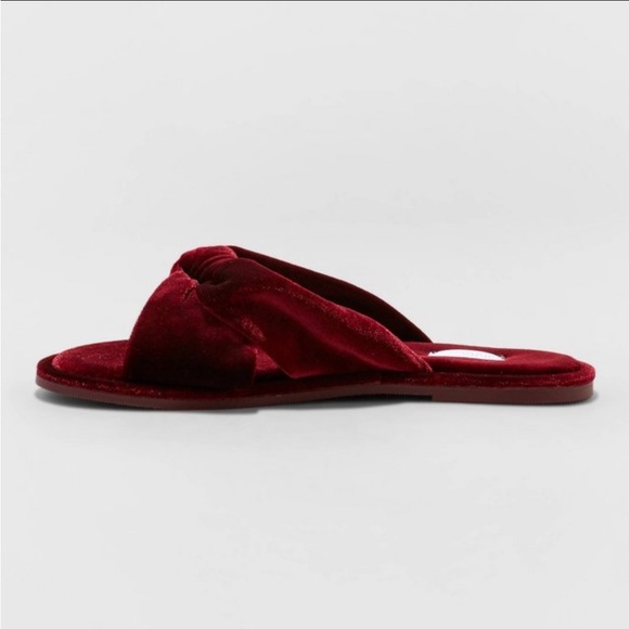 Women’s Gracie Velvet Slide Slippers in Burgundy by Stars Above - Picture 2 of 7